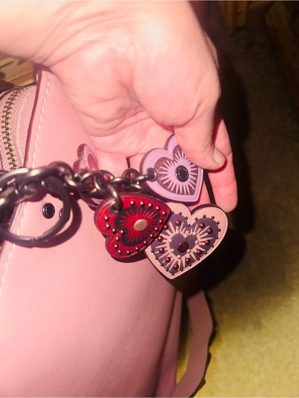 Coach rouge bag,Pink Dusty Rose heart Strap and heart FOB vintage. Rare!